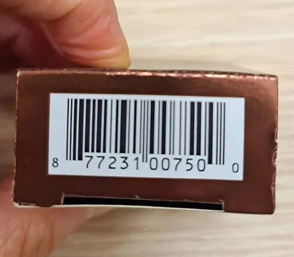 Barcode for Hourglass Veil Setting Powder product packaging, displaying unique identification number.
