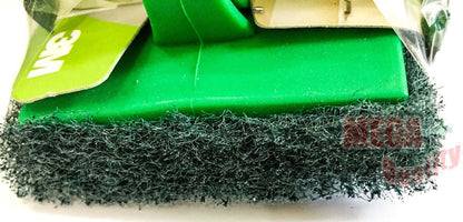 3M Scotch-Brite Scrubber heavy duty green pad with handle for effective scouring and cleaning tasks.