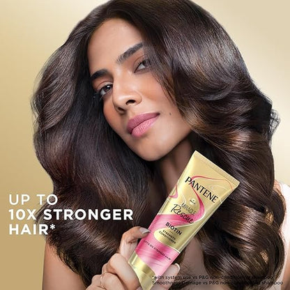 Pantene 3 Minute Miracle model holding conditioner smooth shiny hair