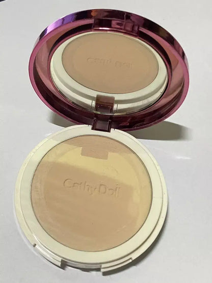 Cathy Doll Magic Gluta Pact SPF50 PA+++ Light Beige Pressed Powder Compact