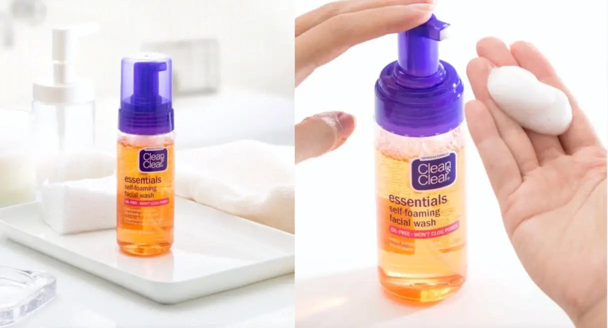 Clean Clear Foaming Wash 150ml facial cleanser set with pump bottle and foam texture