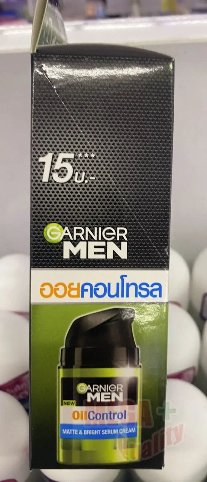 Garnier Men Oil Control Serum packaging showing matte and bright serum cream, designed for non-oily facial care.