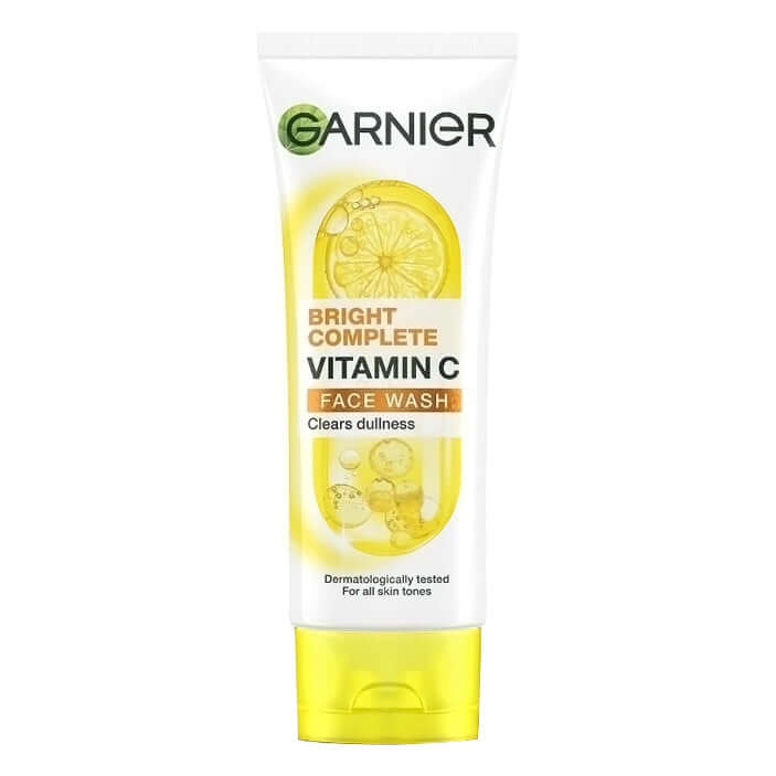 Garnier Vitamin C Face Wash front packaging in Thai language version