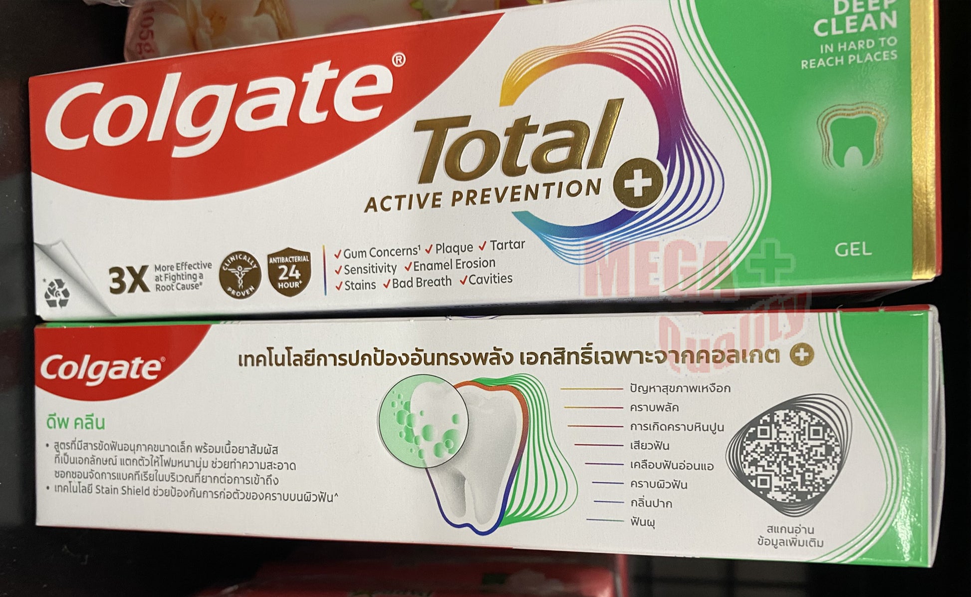 Colgate Total Deep Clean toothpaste packaging showing active prevention and mint gel