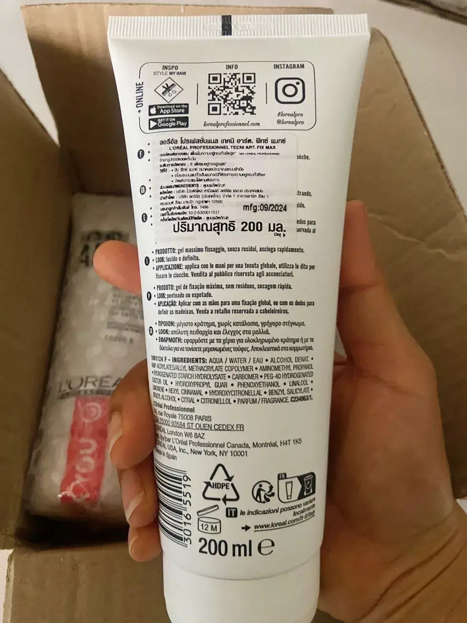 Back label view of Loreal Tecni Art Fix Max showing ingredients and details