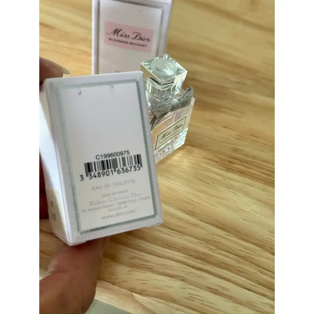 Miss Dior Blooming Bouquet Eau de Toilette mini bottle packaging with barcode and details.