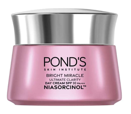 POND'S Bright Miracle Cream Ultimate Clarity Day SPF30 Niasorcinol in a pink jar to enhance skin radiance and protection.