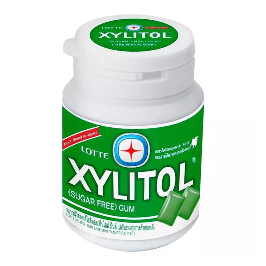 LOTTE Xylitol Sugar Free Chewing Gum Lime Mint 52.2g front view bottle