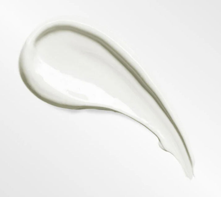 Texture swatch of L'Oréal Paris Aura Perfect Day Cream lightweight formula