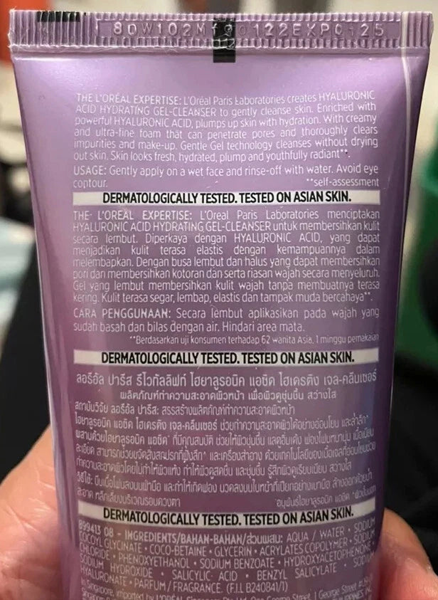 L'Oreal Revitalift Cleanser back view full packaging details