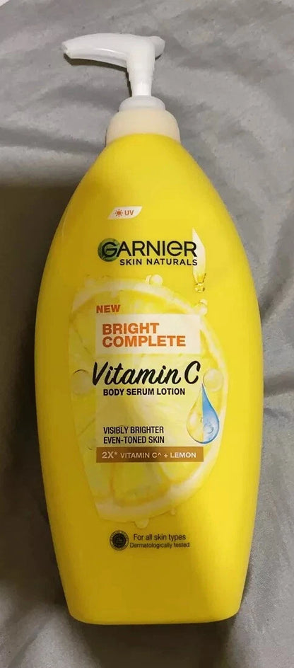 Garnier Bright Complete Vitamin C Body Lotion 400ml with Lemon for Visibly Brighter Skin