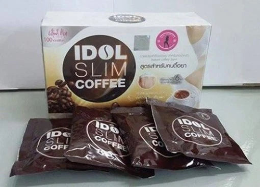 Close-up of IDOL SLIM Coffee sachets in front of product box