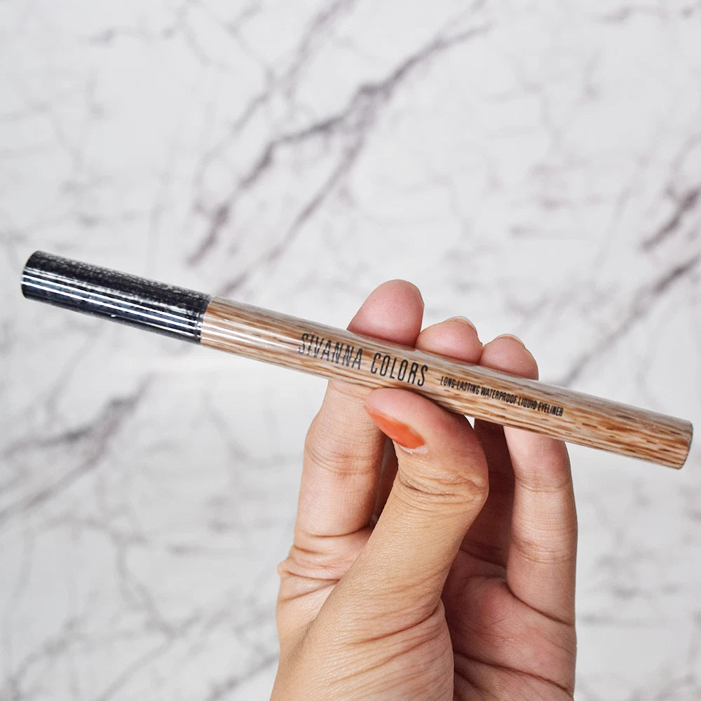 Sivanna Colors Eyeliner brush tip liquid eyeliner HF775 precision applicator detail