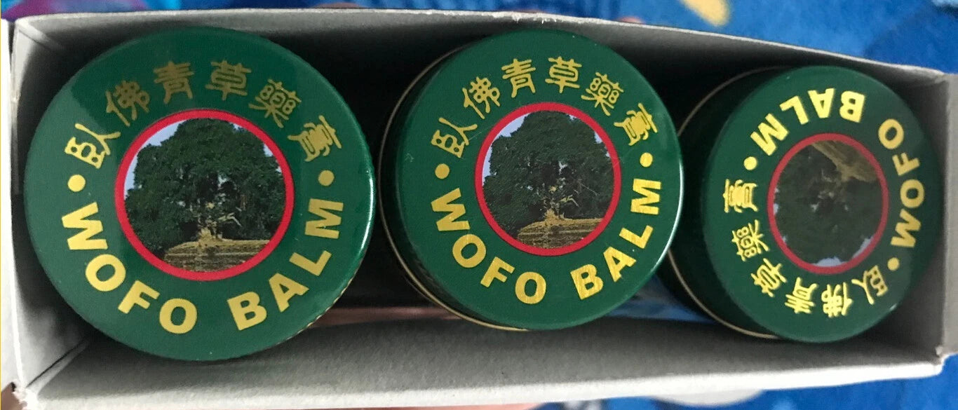 Close-up of Phoyok balm seal for authenticity verification