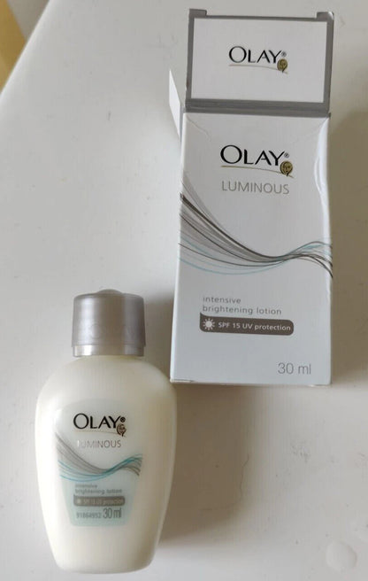 Olay Luminous Intensive Lotion SPF15 30ml product with box angle view