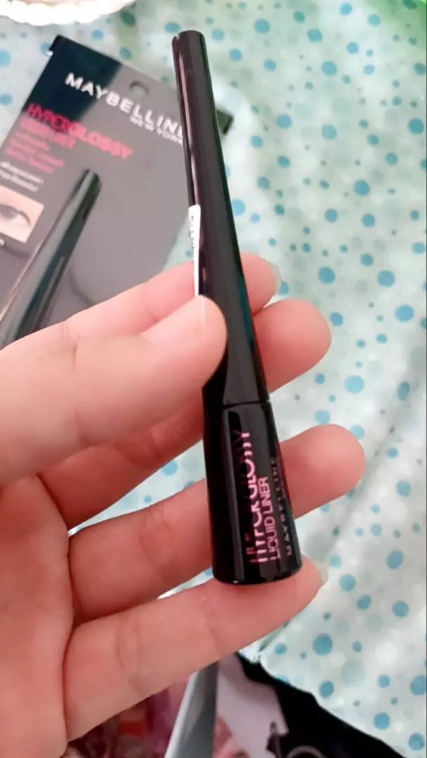 Maybelline Hyper Glossy Liquid Eyeliner Black Long Lasting Smooth Finish 24H