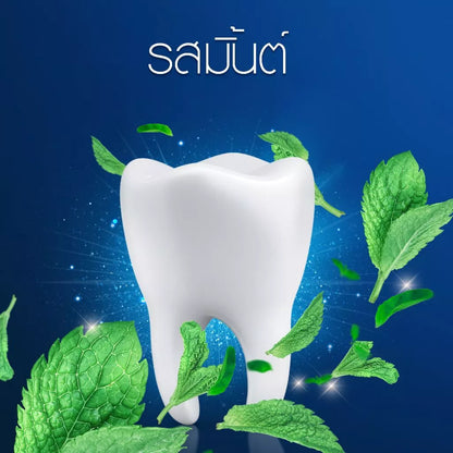 Oral-B Glide Floss plaque removal between teeth illustration
