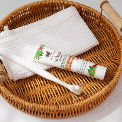 Nokthai Herbal Toothpaste side panel with 5 Star 4 A formula name and product details